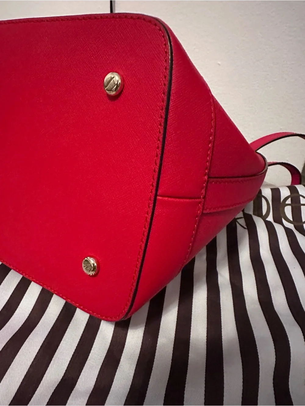 Henri Bendel New York Red Saffiano Leather Tote – Mint Condition